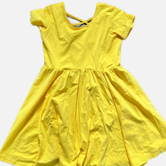 Girls Short Sleeve Swing Dresses Size 10 (Red and Yellow) - Picture 2 of 3